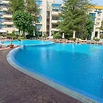 Excelsior Apartment 3*
