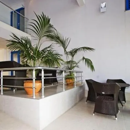 アパート Excelsior 3*